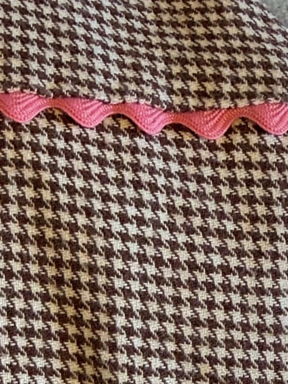 Claire & Charlie Girls 6X Boutique Dress Brown Pink Houndstooth Back To School